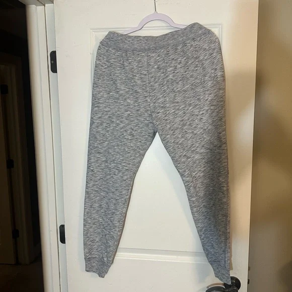 Hollister Gray Jogger Sweatpants - Picture 4 of 4